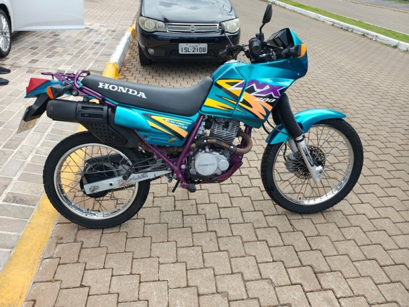NX 200  - 1997 - GUAPORé