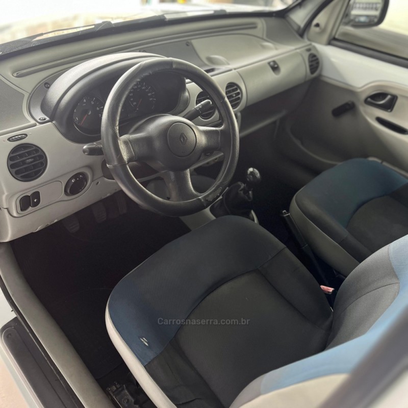 KANGOO 1.6 EXPRESS 16V FLEX 3P MANUAL - 2013 - CANOAS