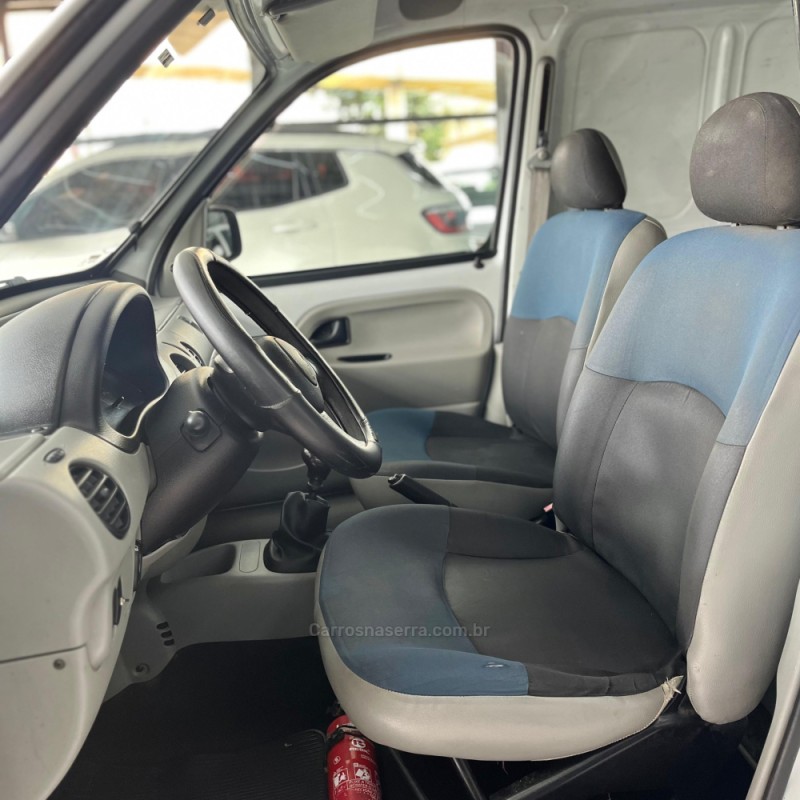 KANGOO 1.6 EXPRESS 16V FLEX 3P MANUAL - 2013 - CANOAS