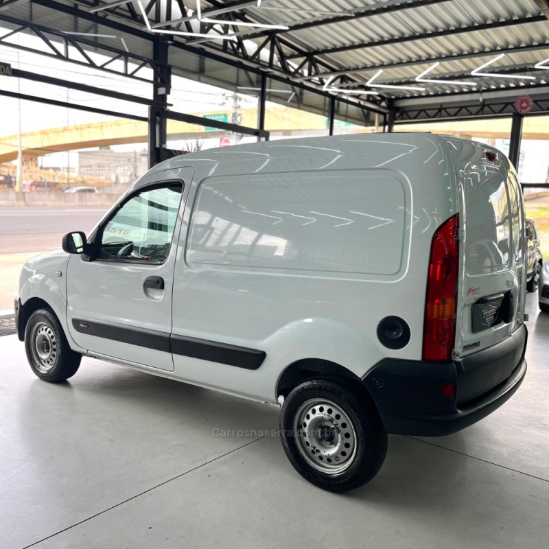 KANGOO 1.6 EXPRESS 16V FLEX 3P MANUAL - 2013 - CANOAS