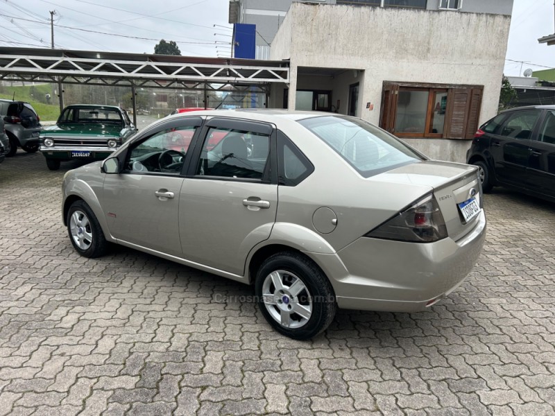 FIESTA 1.6 MPI CLASS SEDAN 8V FLEX 4P MANUAL - 2012 - BENTO GONçALVES