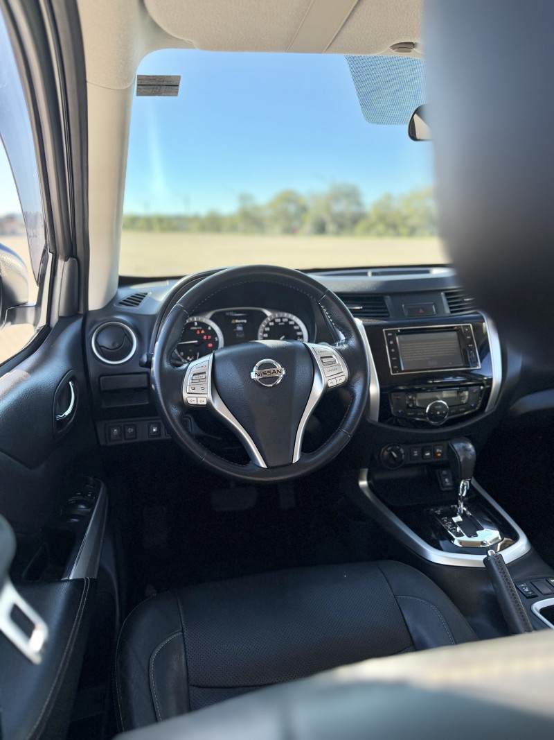 FRONTIER 2.3 LE 4X4 CD BI TURBO DIESEL 4P AUTOMÁTICO - 2017 - ANTôNIO PRADO