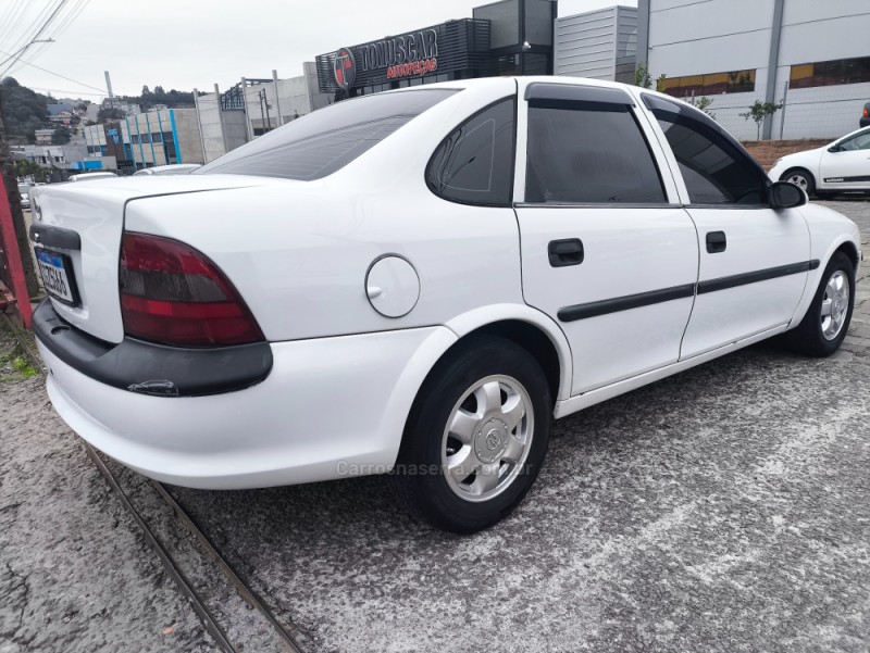 VECTRA 2.0 MPFI GLS 8V GASOLINA 4P MANUAL - 1998 - FARROUPILHA