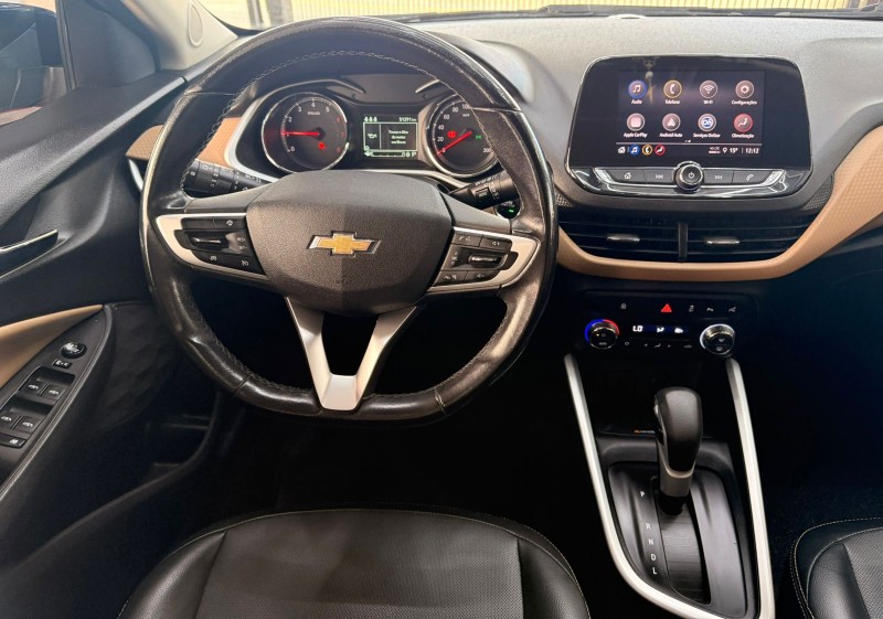 ONIX 1.0	PREMIER II PLUS 12V TURBO FLEX 4P AUTOMÁTICO - 2020 - CANELA