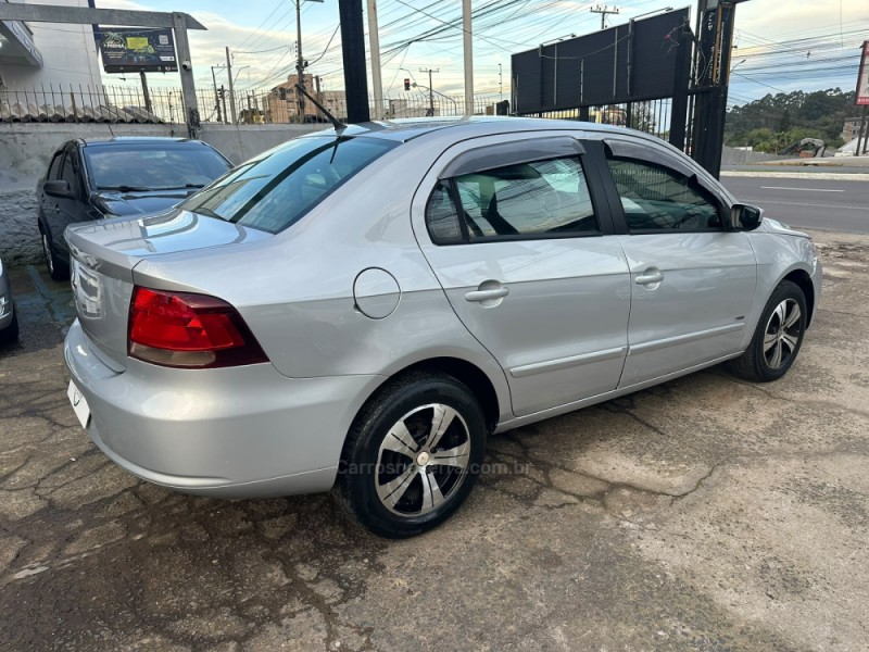 VOYAGE 1.0 MI CITY 8V FLEX 4P MANUAL - 2010 - GRAVATAí
