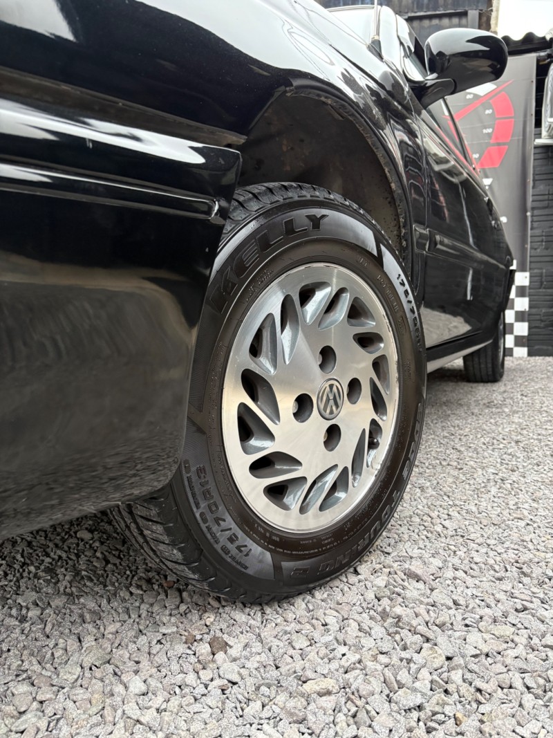 LOGUS 1.8 CLI 8V GASOLINA 2P MANUAL - 1997 - CAXIAS DO SUL