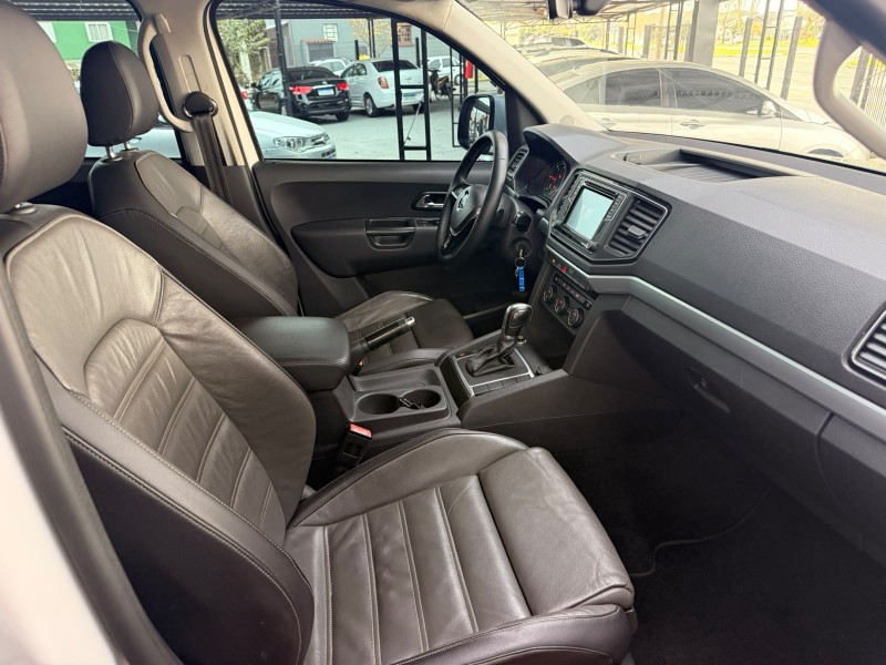 AMAROK 2.0 HIGHLINE EXTREME 4X4 CD 16V 4P AUTOMÁTICO - 2018 - CANELA