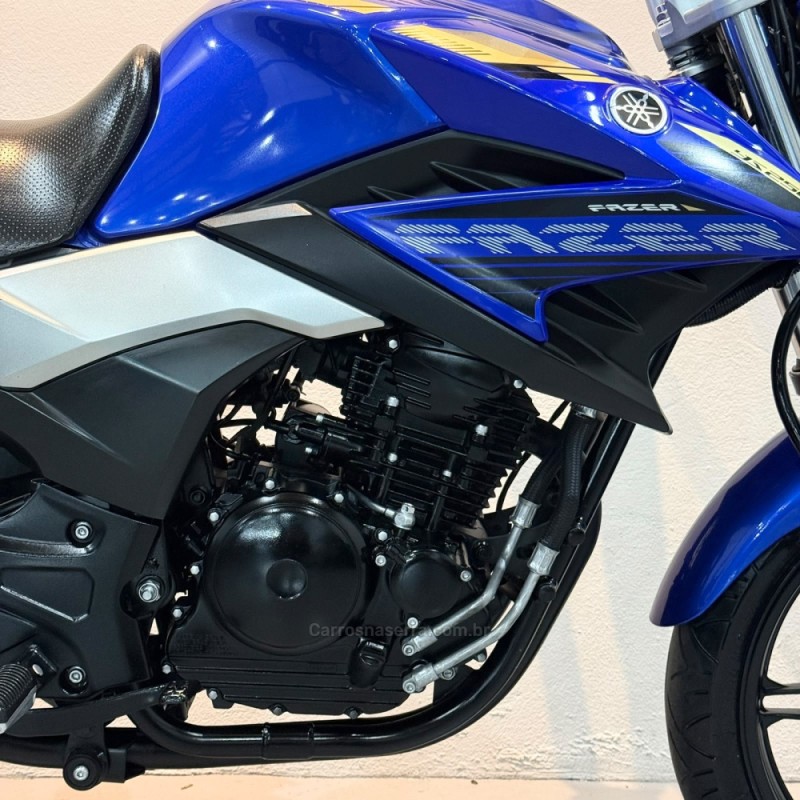 FAZER FZ25 - 2016 - NOVO HAMBURGO