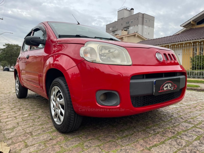 UNO 1.0 EVO VIVACE 8V FLEX 4P MANUAL - 2014 - PORTO ALEGRE
