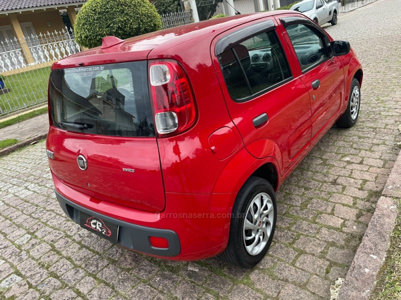 UNO 1.0 EVO VIVACE 8V FLEX 4P MANUAL - 2014 - PORTO ALEGRE