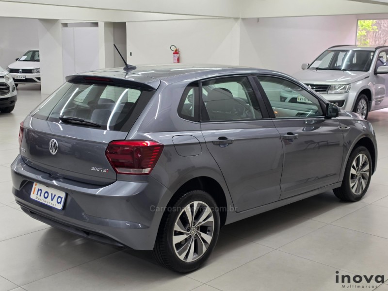 POLO 1.0	200 TSI HIGHLINE AUTOMÁTICO  - 2019 - NOVO HAMBURGO