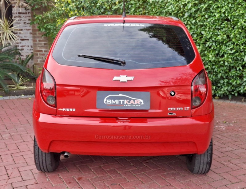 CELTA 1.0 MPFI LT 8V FLEX 4P MANUAL - 2015 - ROLANTE