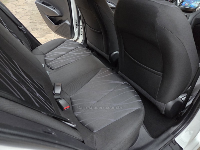 HB20 1.0 COMFORT PLUS 12V FLEX 4P MANUAL - 2014 - PICADA CAFé