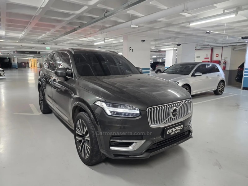 XC90 2.0 T8 MOMENTUM HÍBRIDO 4P AUTOMÁTICO - 2021 - PORTO ALEGRE