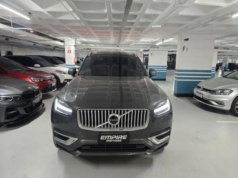 XC90 2.0 T8 MOMENTUM HÍBRIDO 4P AUTOMÁTICO - 2021 - PORTO ALEGRE