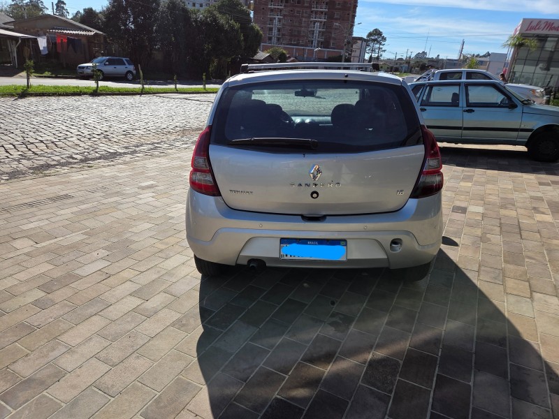 SANDERO 1.6 EXPRESSION 16V FLEX 4P MANUAL - 2013 - VACARIA