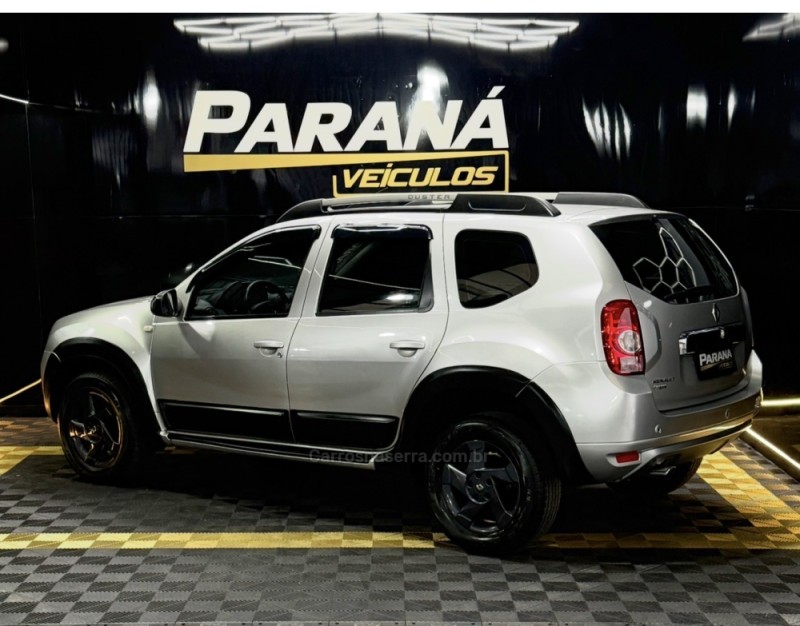 DUSTER 1.6 DYNAMIQUE 4X2 16V FLEX 4P MANUAL - 2013 - ESTâNCIA VELHA
