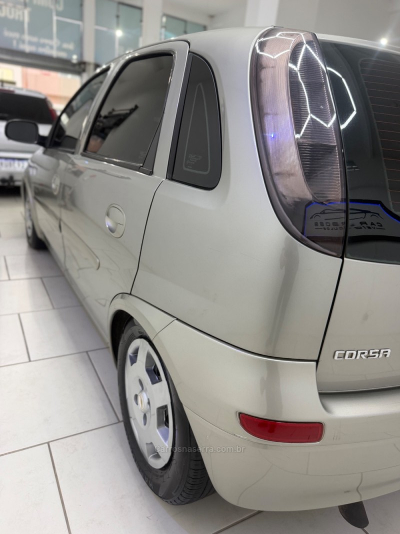 CORSA 1.4 MPFI PREMIUM 8V FLEX 4P MANUAL - 2010 - CAXIAS DO SUL