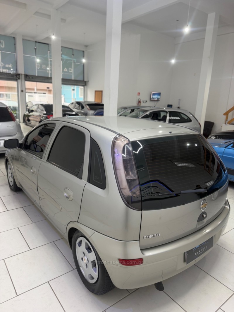 CORSA 1.4 MPFI PREMIUM 8V FLEX 4P MANUAL - 2010 - CAXIAS DO SUL