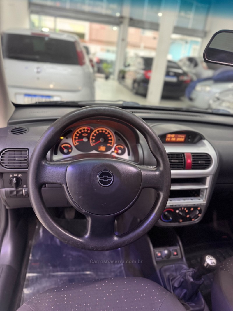 CORSA 1.4 MPFI PREMIUM 8V FLEX 4P MANUAL - 2010 - CAXIAS DO SUL
