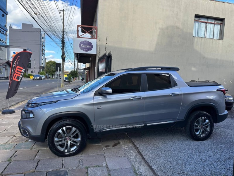 TORO 2.0 16V TURBO DIESEL FREEDOM 4WD AT9 AUTOMÁTICO - 2021 - CAXIAS DO SUL