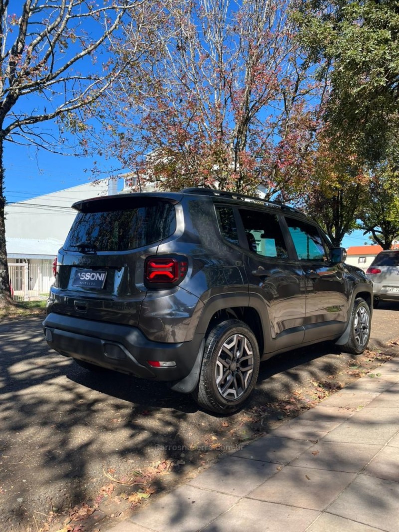 RENEGADE 1.3 SPORT ALTITUDE T270 TURBO 16V FLEX 4P AUTOMÁTICO - 2025 - ERECHIM