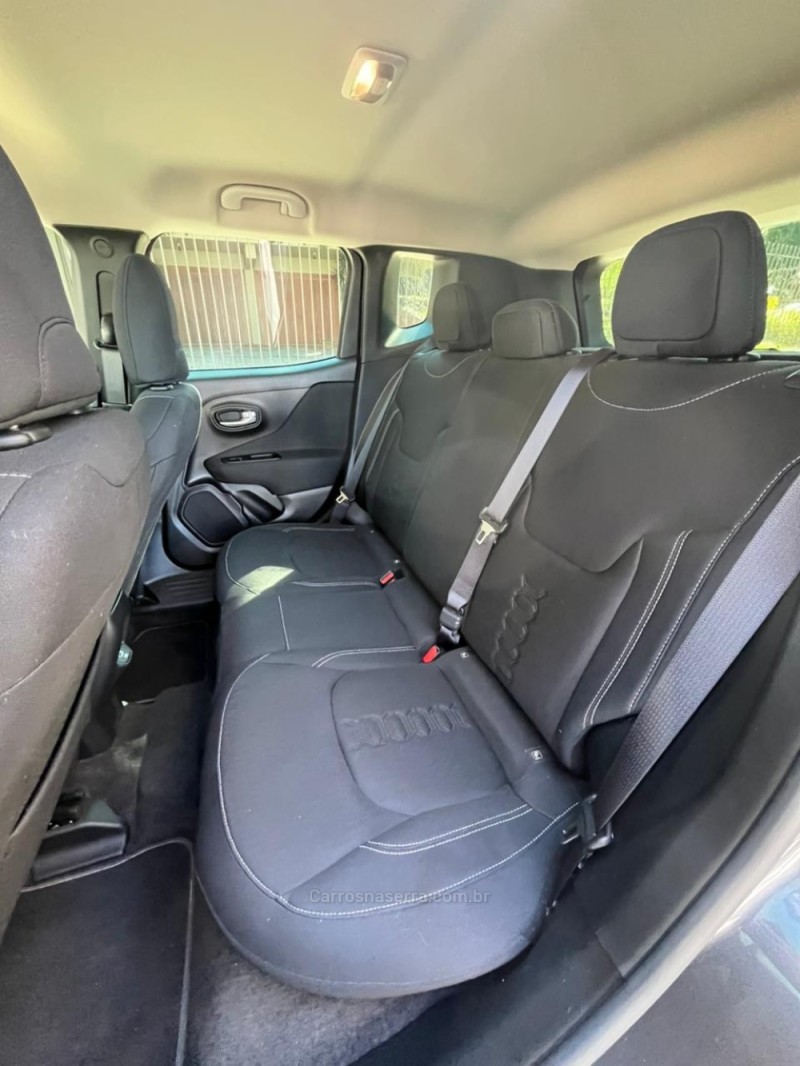 RENEGADE 1.3 SPORT ALTITUDE T270 TURBO 16V FLEX 4P AUTOMÁTICO - 2025 - ERECHIM