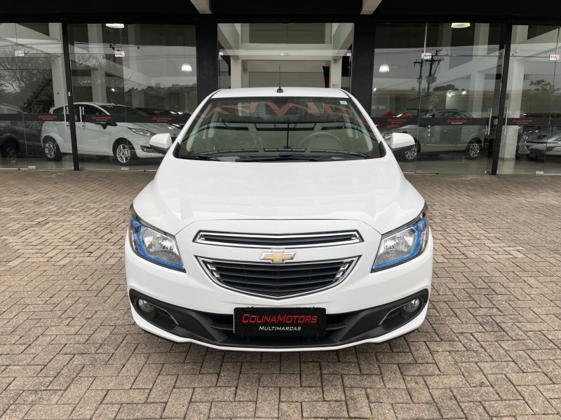 PRISMA 1.4 MPFI LTZ 8V FLEX 4P MANUAL - 2015 - CAXIAS DO SUL