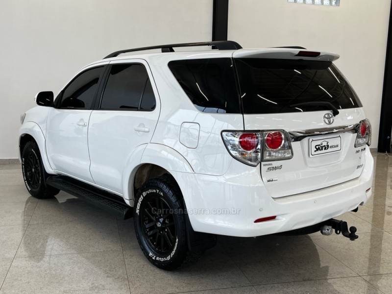 HILUX SW4 3.0 SRV 4X4 CD 16V TURBO INTERCOOLER DIESEL 4P AUTOMÁTICO - 2014 - VACARIA