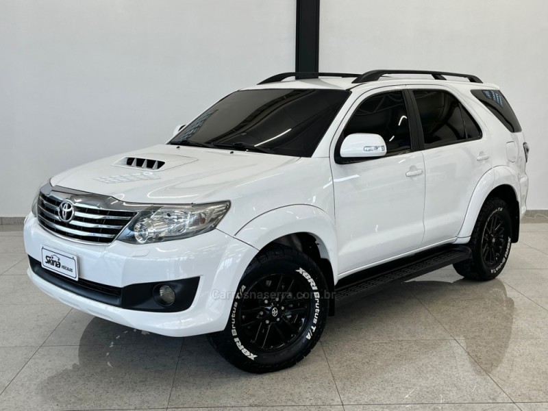 hilux sw4 3.0 srv 4x4 cd 16v turbo intercooler diesel 4p automatico 2014 vacaria