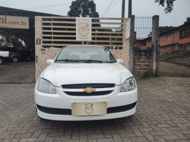 CLASSIC 1.0 MPFI LS 8V FLEX 4P MANUAL - 2012 - CANELA