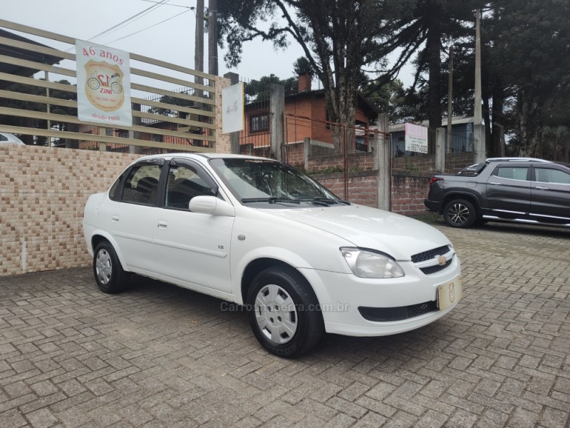 CLASSIC 1.0 MPFI LS 8V FLEX 4P MANUAL - 2012 - CANELA