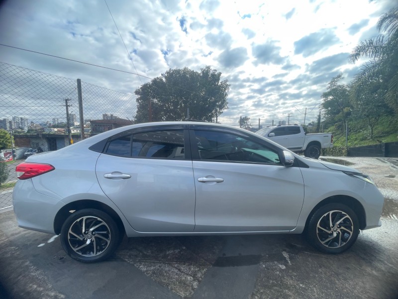 YARIS 1.5 XLS SEDAN 16V FLEX 4P AUTOMÁTICO - 2024 - CAXIAS DO SUL