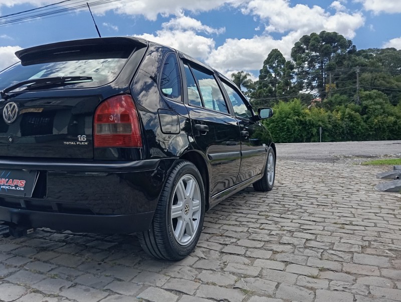 GOL 1.6 MI RALLYE 8V FLEX 4P MANUAL G.III - 2005 - CAXIAS DO SUL