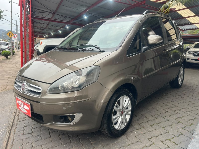 IDEA 1.4 MPI ATTRACTIVE 8V FLEX 4P MANUAL - 2014 - TRêS COROAS