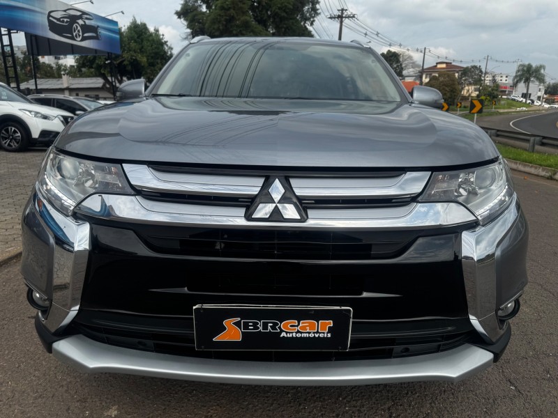 OUTLANDER 2.0 16V GASOLINA 4P AUTOMÁTICO - 2017 - DOIS IRMãOS