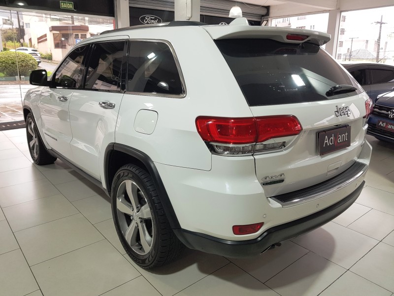 GRAND CHEROKEE 3.0 LIMITED 4X4 V6 24V TURBO DIESEL 4P AUTOMÁTICO - 2014 - CAXIAS DO SUL