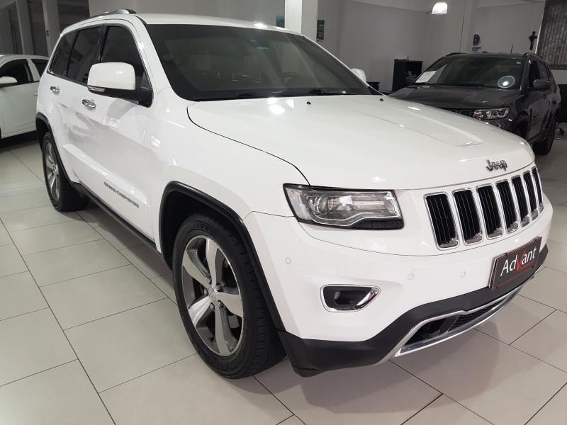 GRAND CHEROKEE 3.0 LIMITED 4X4 V6 24V TURBO DIESEL 4P AUTOMÁTICO - 2014 - CAXIAS DO SUL