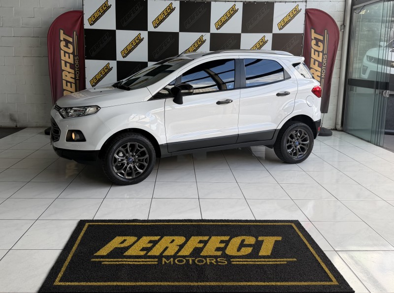 ecosport 1.6 freestyle 16v flex 4p manual 2013 portao
