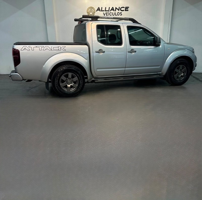 FRONTIER 2.5 SV ATTACK 4X2 CD TURBO ELETRONIC DIESEL 4P MANUAL - 2014 - CAXIAS DO SUL