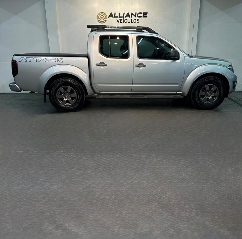 FRONTIER 2.5 SV ATTACK 4X2 CD TURBO ELETRONIC DIESEL 4P MANUAL - 2014 - CAXIAS DO SUL