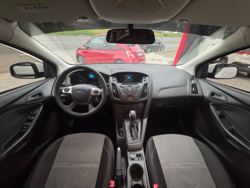 FOCUS 1.6 S HATCH 16V FLEX 4P AUTOMÁTICO - 2015 - CAXIAS DO SUL