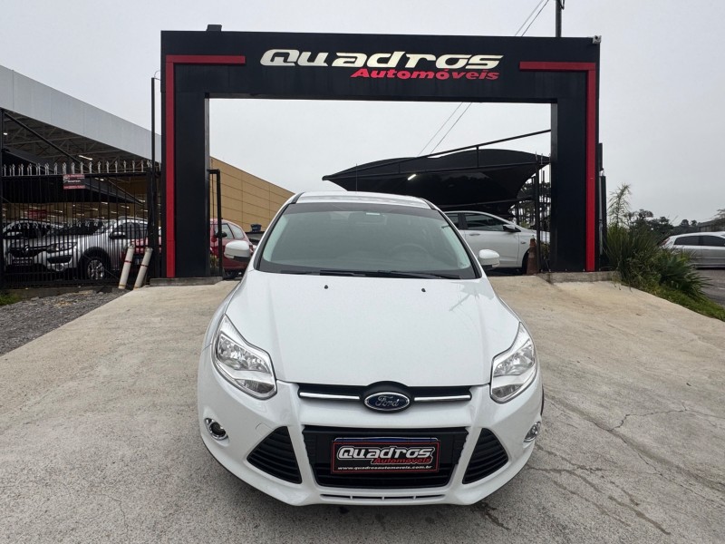 FOCUS 1.6 S HATCH 16V FLEX 4P AUTOMÁTICO - 2015 - CAXIAS DO SUL