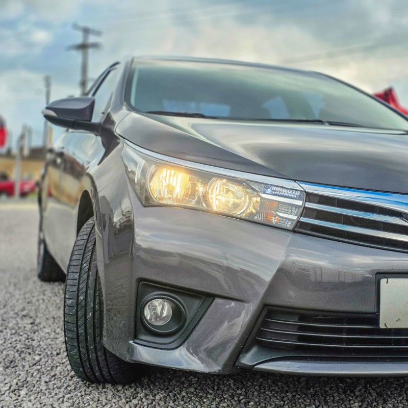 COROLLA 2.0 XEI 16V FLEX 4P AUTOMÁTICO - 2017 - GARIBALDI