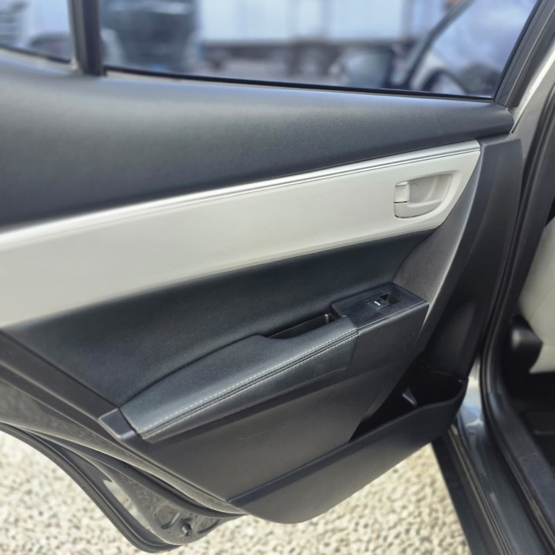COROLLA 2.0 XEI 16V FLEX 4P AUTOMÁTICO - 2017 - GARIBALDI