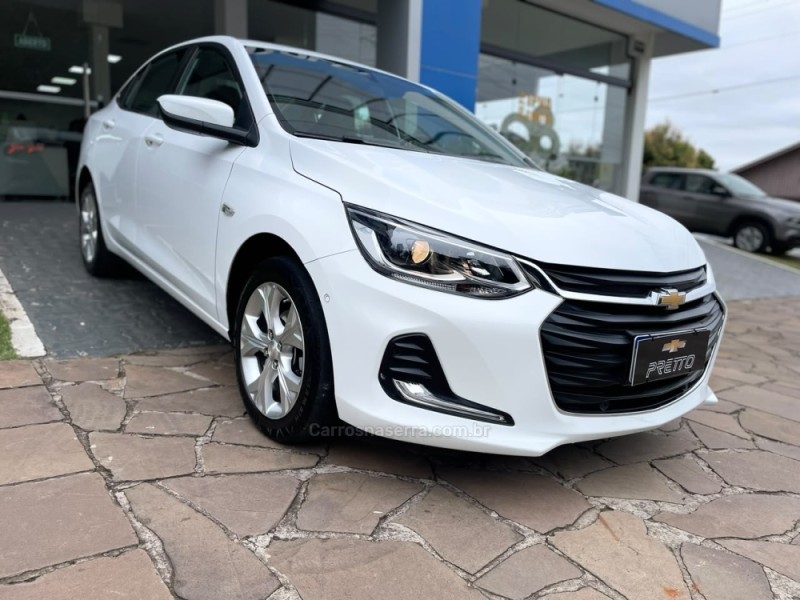 ONIX 1.0	PREMIER PLUS 12V TURBO FLEX 4P AUTOMÁTICO - 2022 - GUAPORé