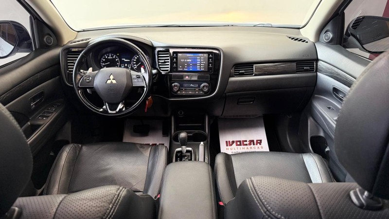 OUTLANDER 2.0 16V GASOLINA 4P AUTOMÁTICO - 2016 - VACARIA