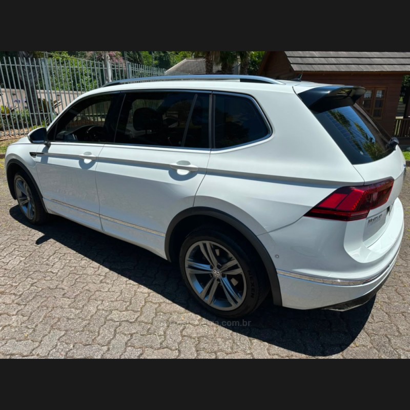 TIGUAN 2.0 ALLSPACE R-LINE 300 TSI GASOLINA 4P AUTOMÁTICO - 2021 - BENTO GONçALVES