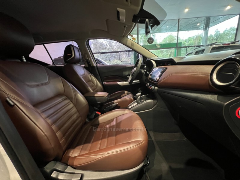 KICKS 1.6 EXCLUSIVE 16V FLEX 4P AUTOMÁTICO - 2022 - CAXIAS DO SUL