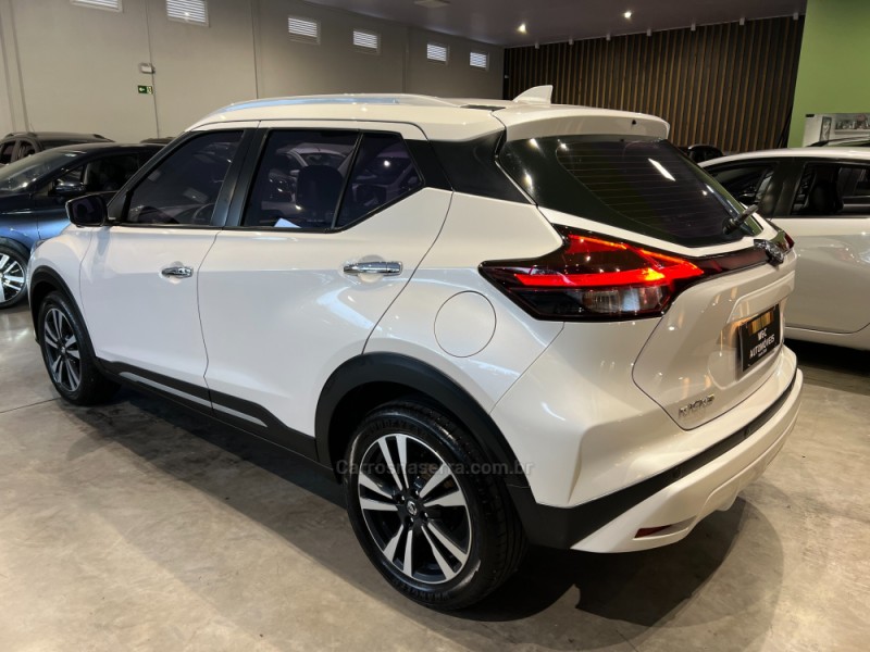 KICKS 1.6 EXCLUSIVE 16V FLEX 4P AUTOMÁTICO - 2022 - CAXIAS DO SUL